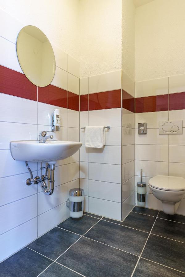 Hotel Rosenstein Heubach  Luaran gambar