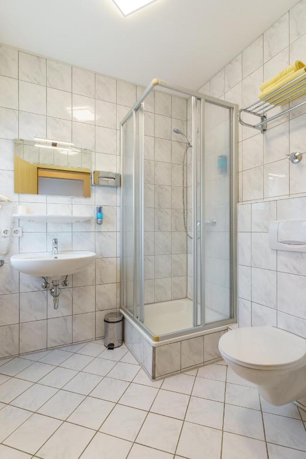 Hotel Rosenstein Heubach  Luaran gambar