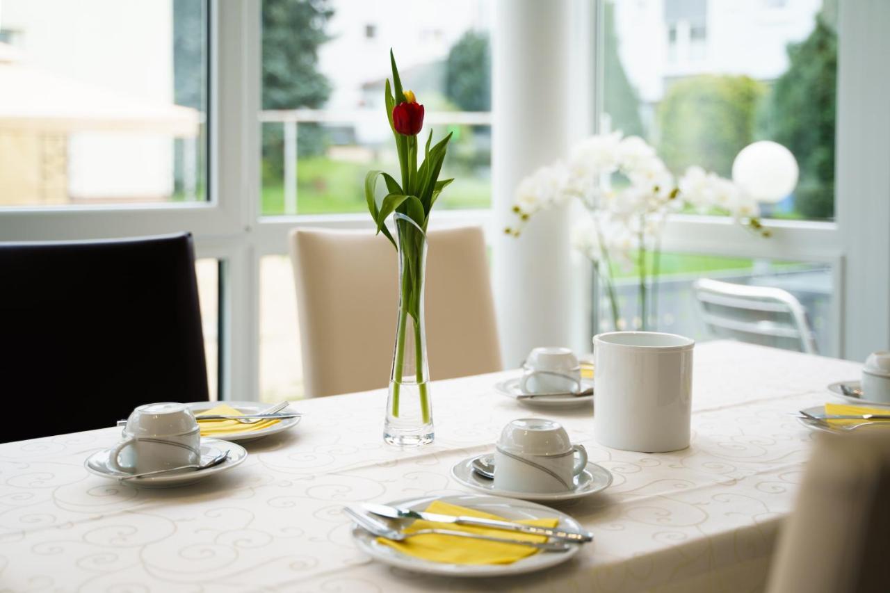 Hotel Rosenstein Heubach  Luaran gambar
