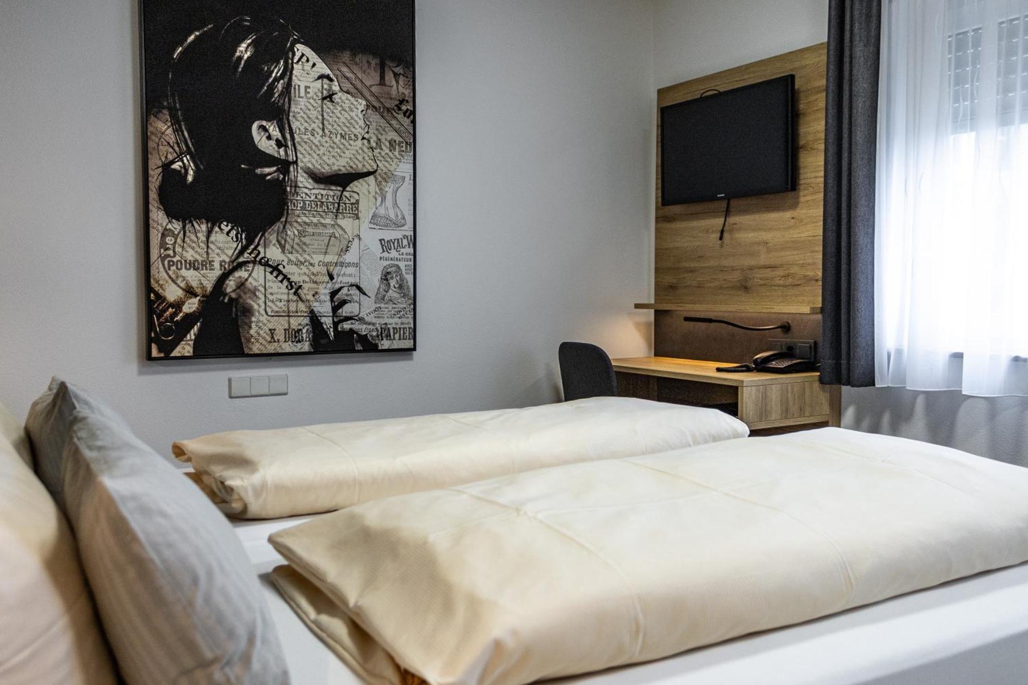Hotel Rosenstein Heubach  Luaran gambar